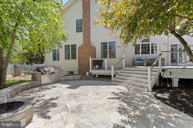 20014 BELMONT STATION DR, Ashburn, VA 20147