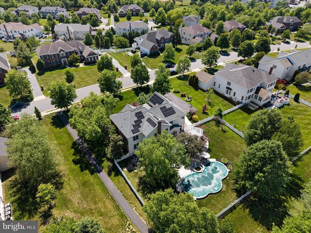 20014 BELMONT STATION DR, Ashburn, VA 20147