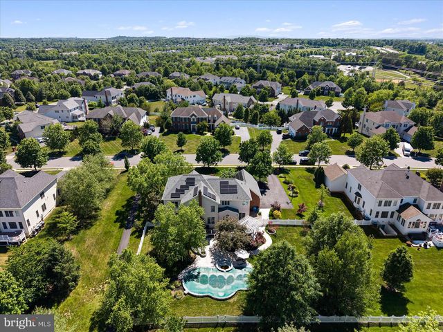 20014 BELMONT STATION DR, Ashburn, VA 20147