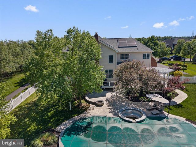 20014 BELMONT STATION DR, Ashburn, VA 20147