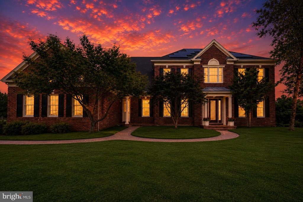 20014 BELMONT STATION DR, Ashburn, VA 20147