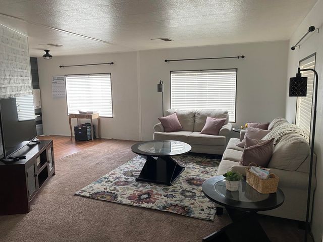 5505 W Tulare Ave 379, Visalia, CA 93277