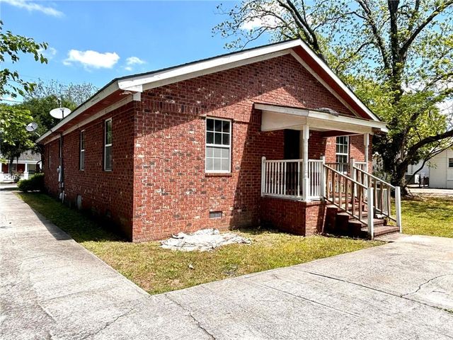 109 Darling Street, Savannah, GA 31408