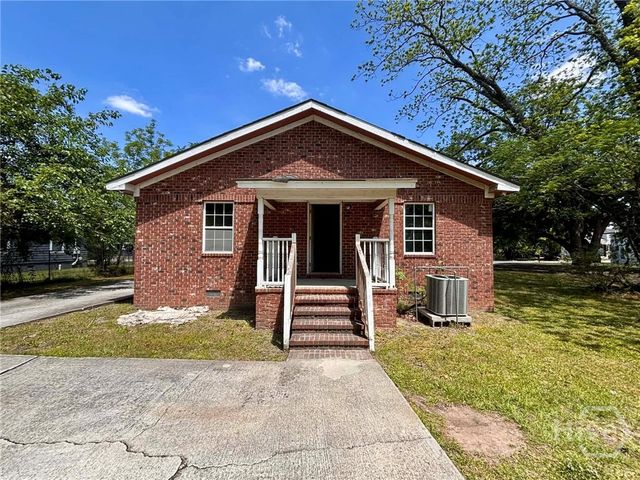 109 Darling Street, Savannah, GA 31408