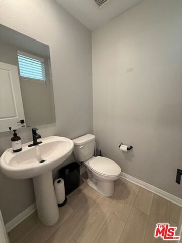 782 Daniel Freeman Circle, Inglewood, CA 90301