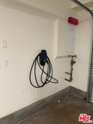 782 Daniel Freeman Circle, Inglewood, CA 90301