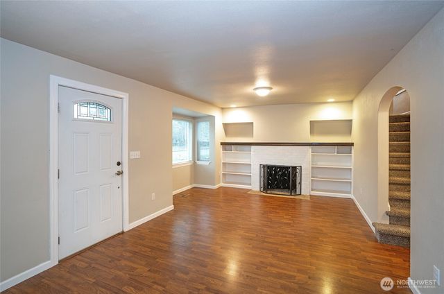 407 18th Street SW, Puyallup, WA 98371