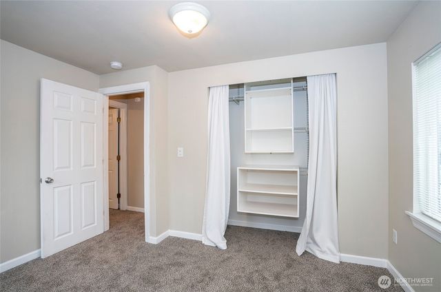 407 18th Street SW, Puyallup, WA 98371