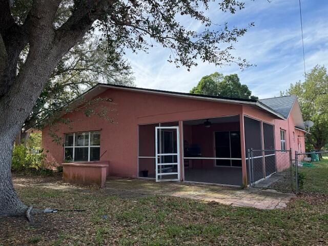 2585 SW Cameo Boulevard, Port St Lucie, FL 34953