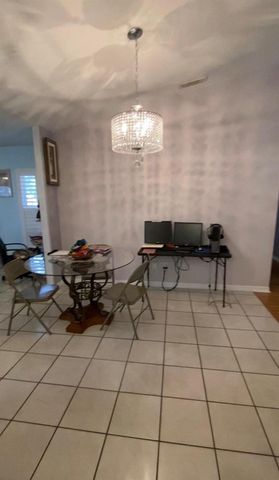 2585 SW Cameo Boulevard, Port St Lucie, FL 34953