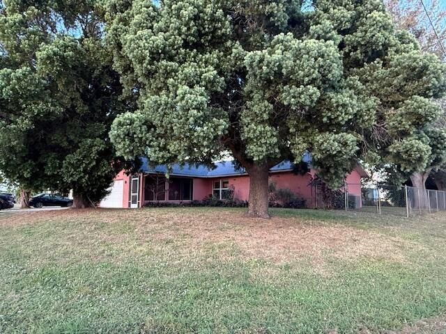 2585 SW Cameo Boulevard, Port St Lucie, FL 34953