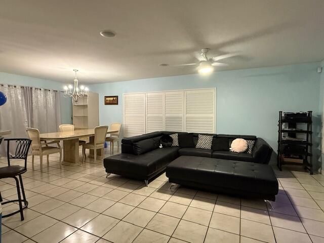 2585 SW Cameo Boulevard, Port St Lucie, FL 34953