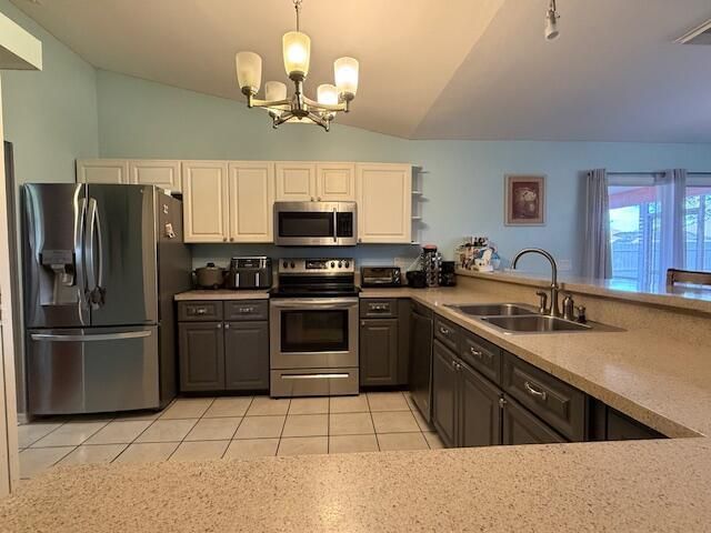 2585 SW Cameo Boulevard, Port St Lucie, FL 34953