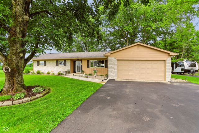 5216 S 600 W, New Palestine, IN 46163