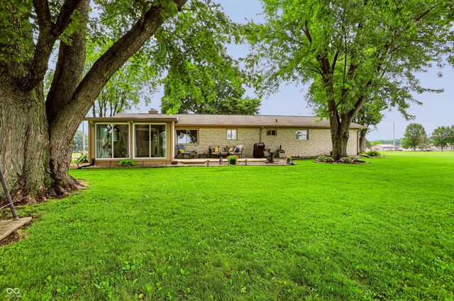 5216 S 600 W, New Palestine, IN 46163