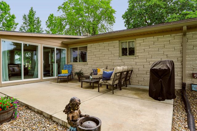 5216 S 600 W, New Palestine, IN 46163