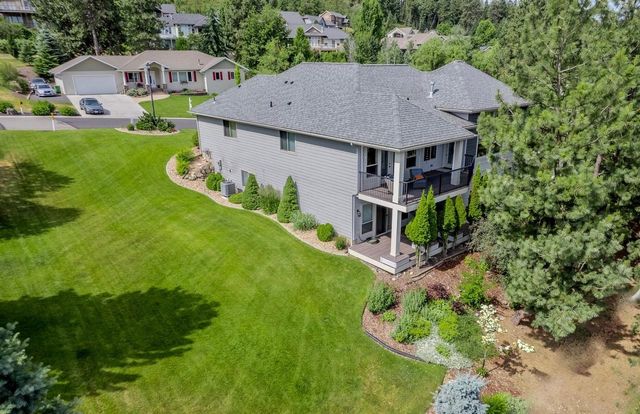 10532 EDNA Ln, Spokane, WA 99218