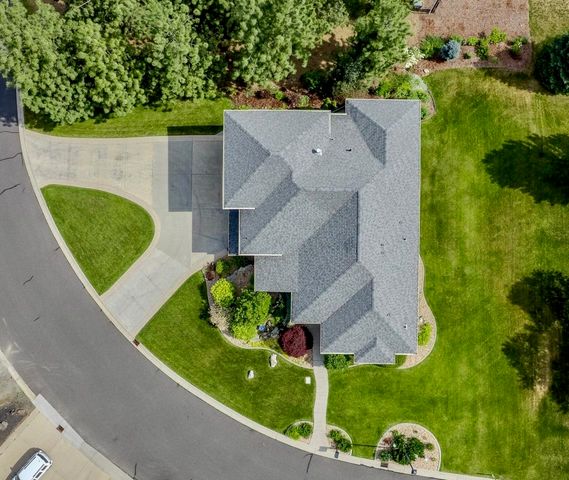 10532 EDNA Ln, Spokane, WA 99218