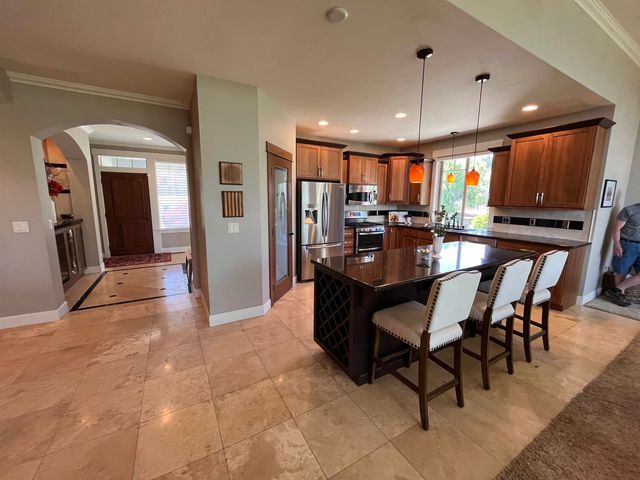 10532 EDNA Ln, Spokane, WA 99218