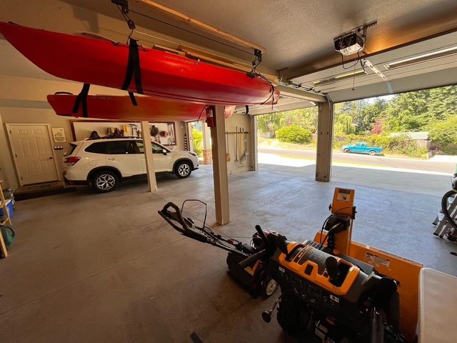 10532 EDNA Ln, Spokane, WA 99218