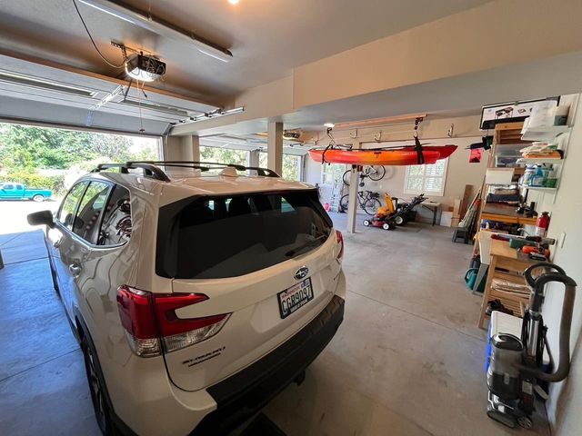 10532 EDNA Ln, Spokane, WA 99218