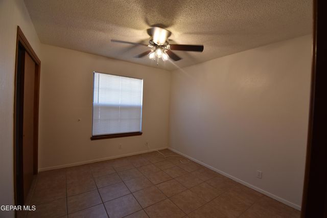 11724 Lorri Drive, El Paso, TX 79936