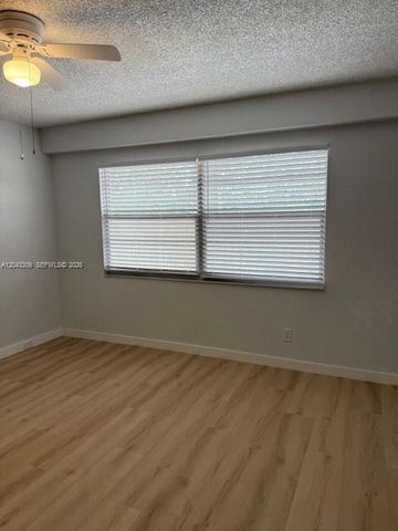 1001 SW 128th Ter 404B, Pembroke Pines, FL 33027