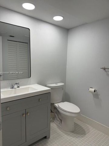 1001 SW 128th Ter 404B, Pembroke Pines, FL 33027