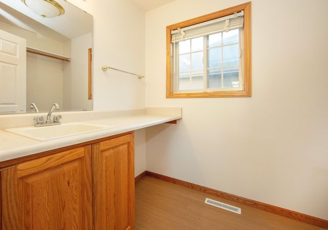 4805 Briarwood Drive, Cedar Falls, IA 50613