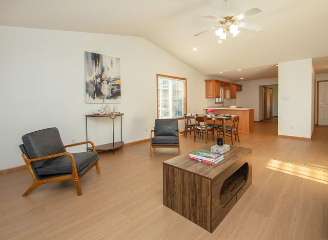 4805 Briarwood Drive, Cedar Falls, IA 50613