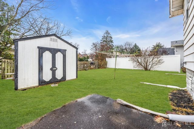 7 Leonardine Avenue, South River, NJ 08882