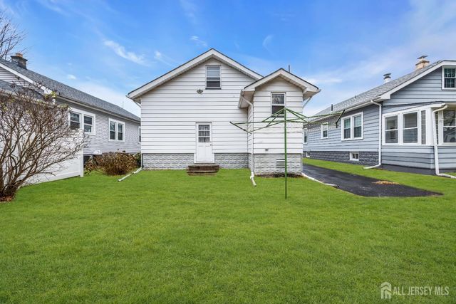 7 Leonardine Avenue, South River, NJ 08882