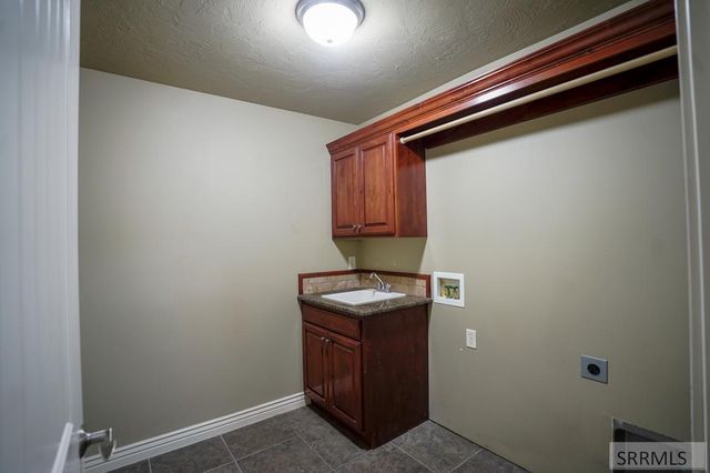 2749 Hillview Drive, Pocatello, ID 83201