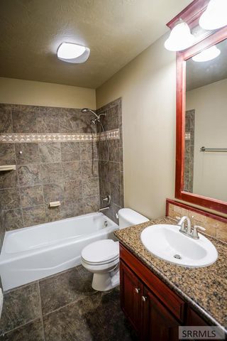 2749 Hillview Drive, Pocatello, ID 83201