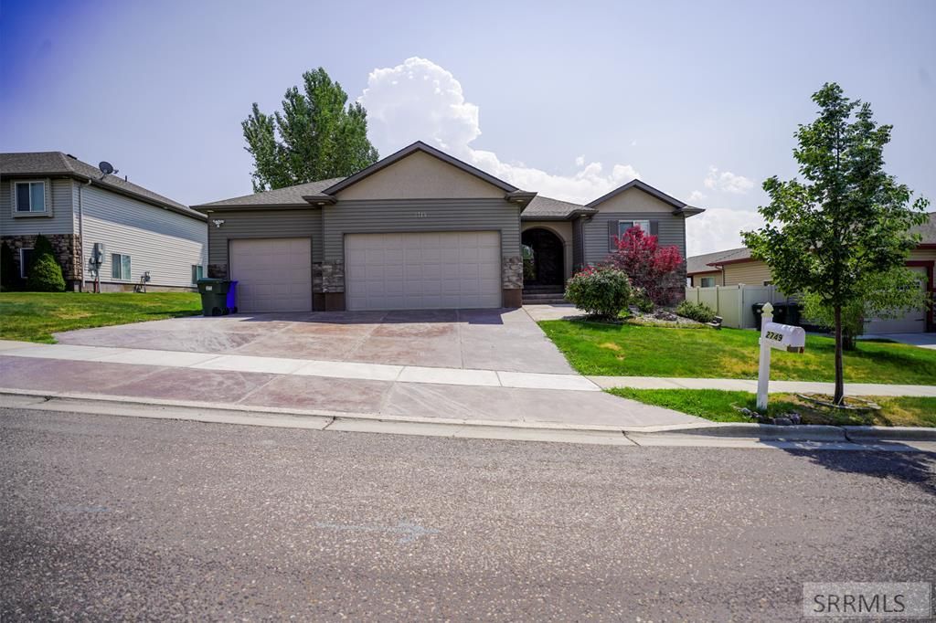 2749 Hillview Drive, Pocatello, ID 83201