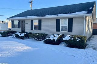 20450 Voiland Street 1, Roseville, MI 48066