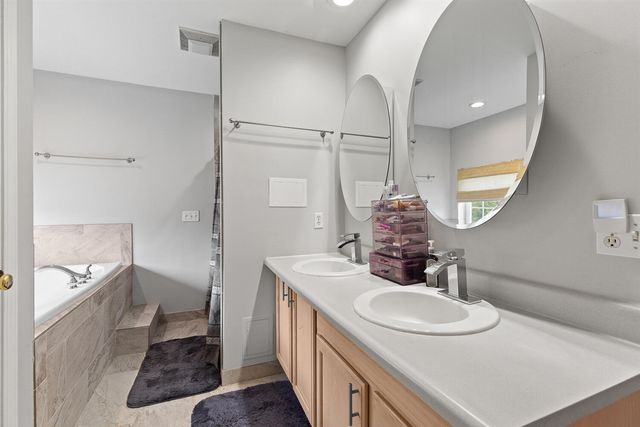 13850 Rawsonville Road, Belleville, MI 48111