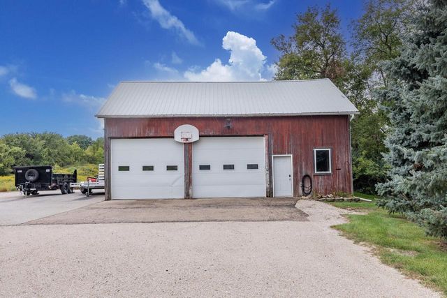 N84W20717 Menomonee AVENUE, Menomonee Falls, WI 53051