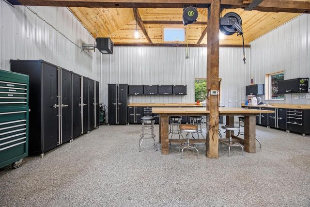 N84W20717 Menomonee AVENUE, Menomonee Falls, WI 53051