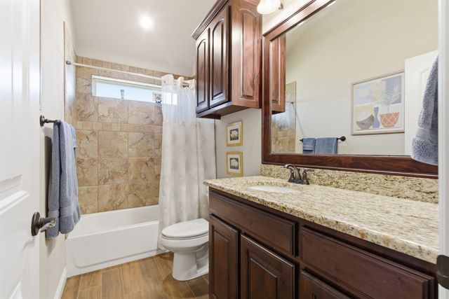 2038 Clive Drive, Granbury, TX 76048