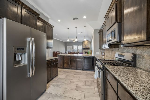 8005 Lake Bend Drive, Rowlett, TX 75088