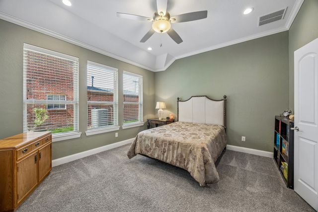 8005 Lake Bend Drive, Rowlett, TX 75088