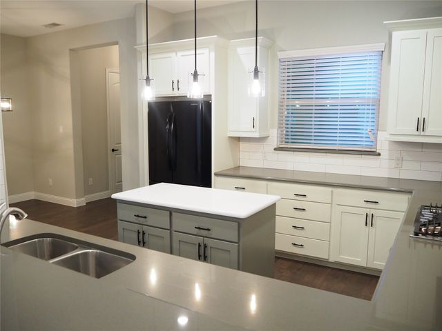 4129 Broadway Avenue, Flower Mound, TX 75028