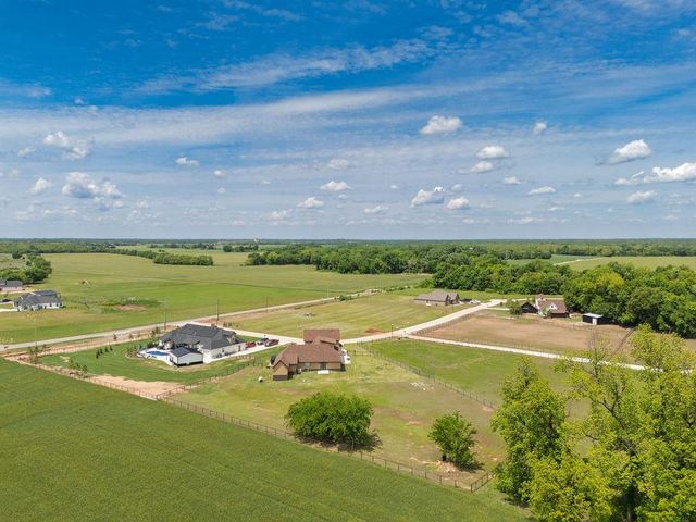 14985 White Oak Lane, Shawnee, OK 74804