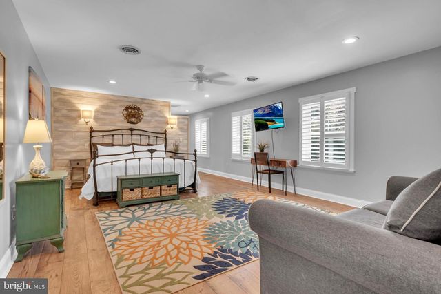 5841 ROCKHOLD CREEK RD, Deale, MD 20751