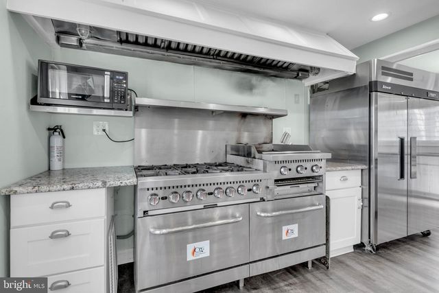 5841 ROCKHOLD CREEK RD, Deale, MD 20751