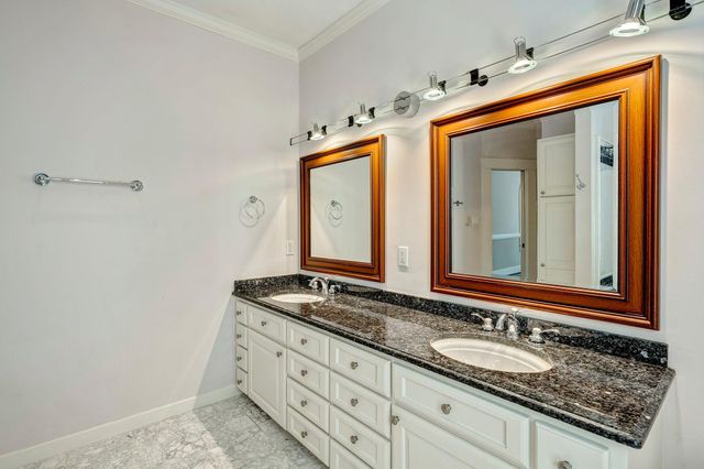 1403 Bonnie Brae, Houston, TX 77006