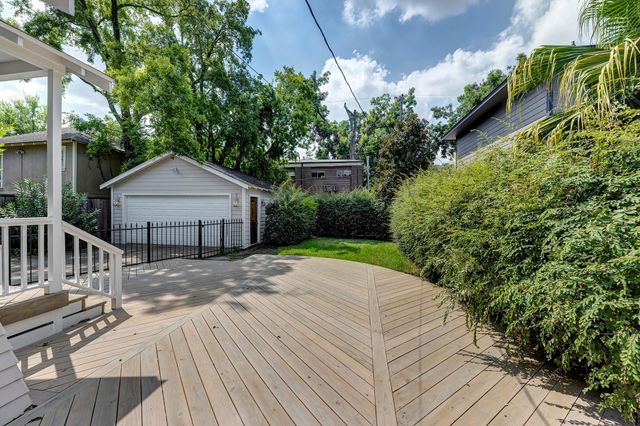 1403 Bonnie Brae, Houston, TX 77006