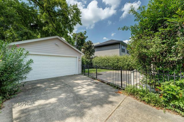 1403 Bonnie Brae, Houston, TX 77006