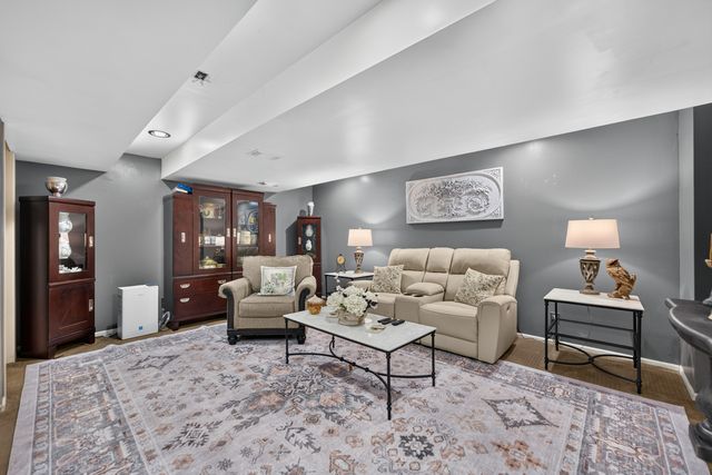 4878 WALNUT GROVE, Poplar Grove, IL 61065